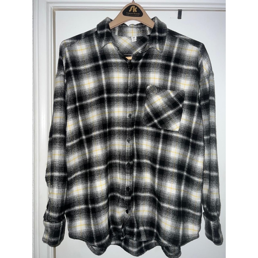 BP. Boyfriend Plaid Long Sleeve Cotton / Rayon Blend Button-up Shirt Size L